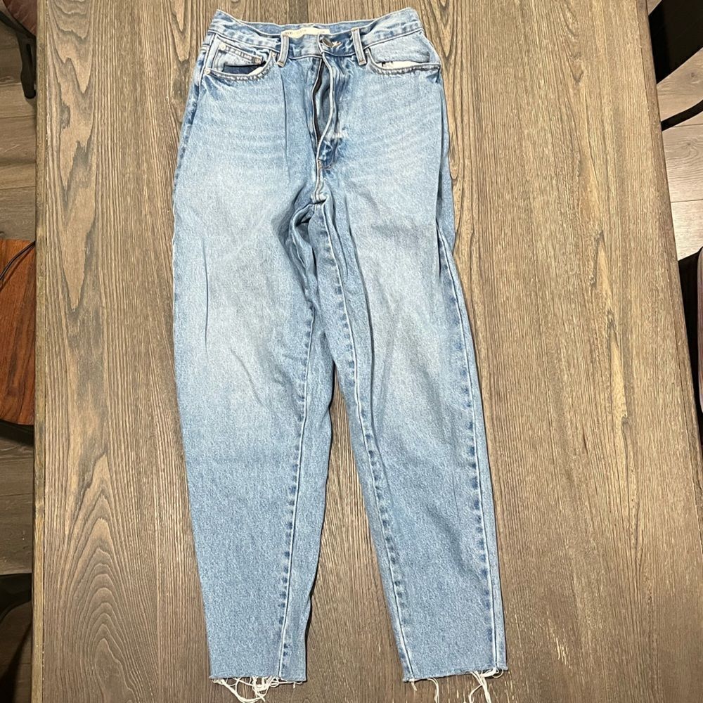 ASOS Denim Blue Light Wash High Waisted Raw Hem Slim Mom Jeans Size 28